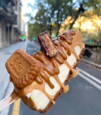 Have a Cake at Brunch & Cake in L’Exiampe!