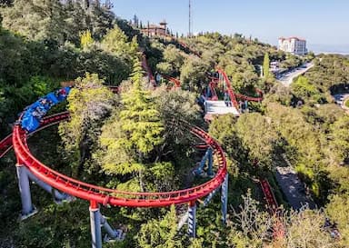 Take a Trip to the Theme Park Tibidabo.